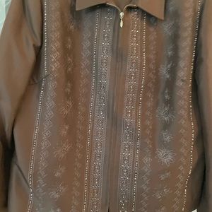 Ladies Valerie Stevens Collection size 16 jacket and 14 size pants.